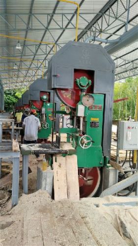 Electric Vertical Sawmills Equipment