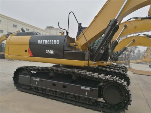 140K Motor CAT 17 Ton Hydraulic Tank Grader