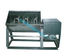 Stainless Steel Ribbon Blender, Capacity : 25 To 200 Kg/batch