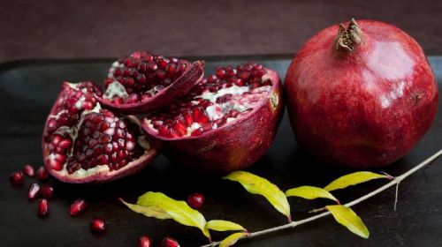 Organic Fresh Pomegranate