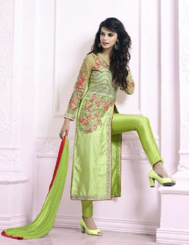 Cotton Embroidered Ladies Suits, Technics : Woven