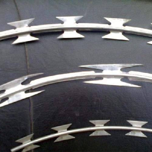 Security Fencing Barriers Concertina Razor Wire