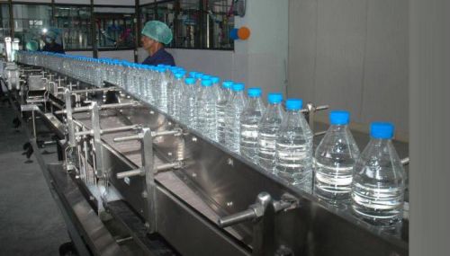 Packaged Drinking Water Filling Machine
