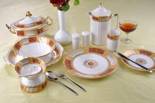 Bone China Dinner Set