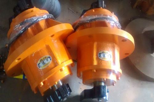 CENTER FLANGE VIBRATORY MOTOR
