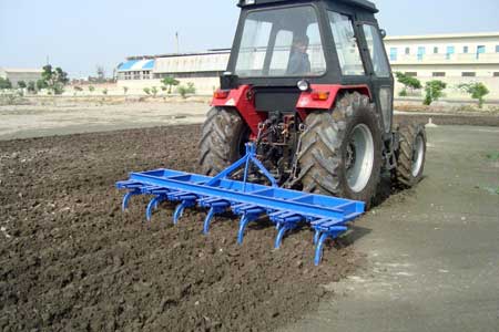 Cultivator