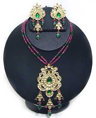 Kundan Necklace Set - Dsc 01945