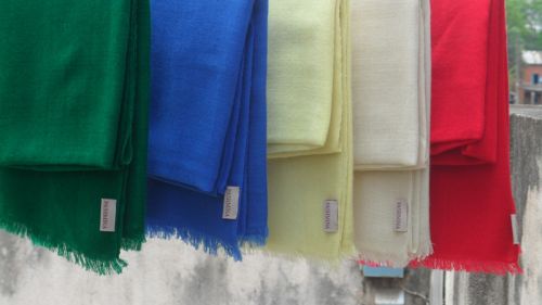 100% Exclusive Cashmere Scarves