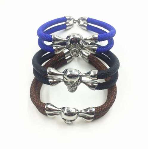 Silver Skull Head Charm Mens Stingray Leather Bracelet
