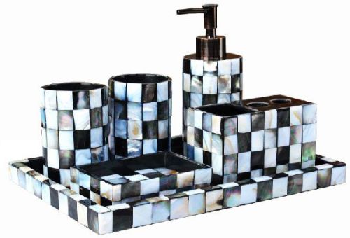 MOTHER OF PEARL Bathroom Set