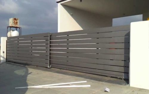 AUTOMATIC TELESCOPIC GATES