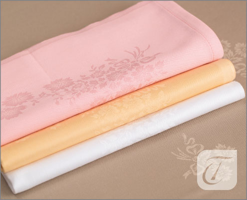 Luxurious Table Linens