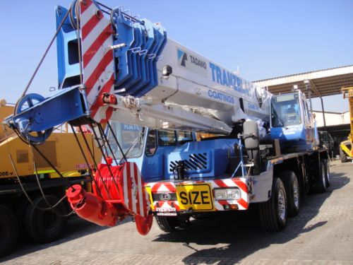 TADANO TRUCK MOUNTED CRANE, Packaging Type : Blue/White