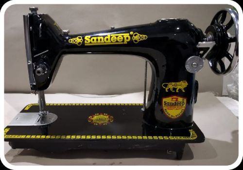 Sandeep Electric Industrial Sewing Machine, For Commercial, Textile Industry, Packaging Type : Carton