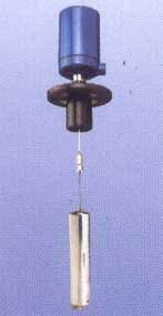 Pyramid Displacer Level Switches