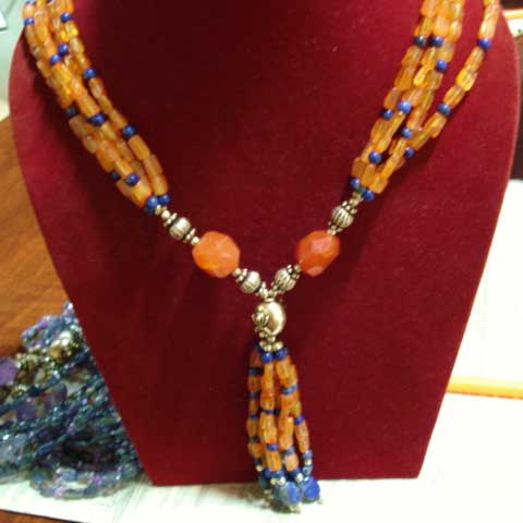 Carnelian Necklace, Specialities : Unique Designs, Shiny Look