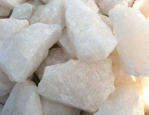 MILKY WHITE QUARTZ