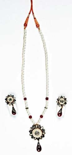 Victorian Pendant Set