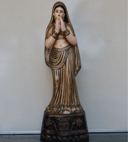 INDU Indian Lady Welcome Statue, Color : Brown