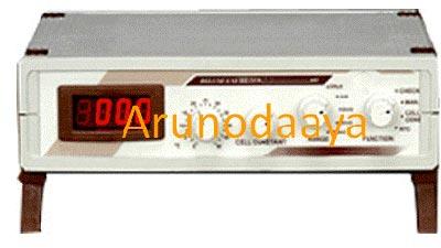 Digital conductivity meter