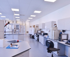 Laboratory equipment