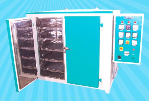 TLPPL 132 TECHNICO HOT AIR OVEN (INDUSTRIAL TYPE)