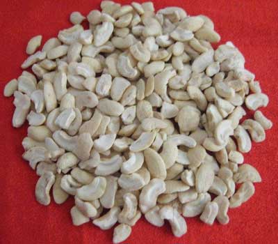 Organic Broken Cashew Nuts, For Food, Snacks, Sweets, Packaging Size : 1kg, 2kg, 500gm, 5kg