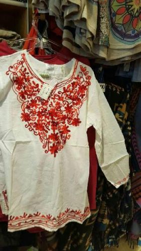Rayon Aari Embroidered Blouses, Gender : Female