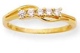 Ladies Gold Ring