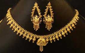 Gold Necklace Set