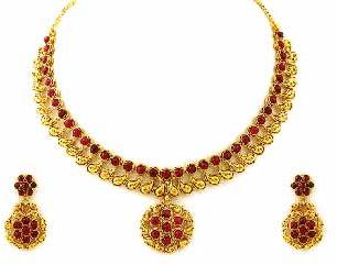 Gold Necklace Set