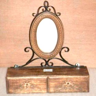 Brown Alm Craft Ovel Polished Wooden Mirror Frame, For Home, Feature : Termite Proof