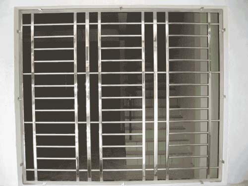 Rectangular Stainless Steel Grilles, For Construction, Length : 1000-2000mm