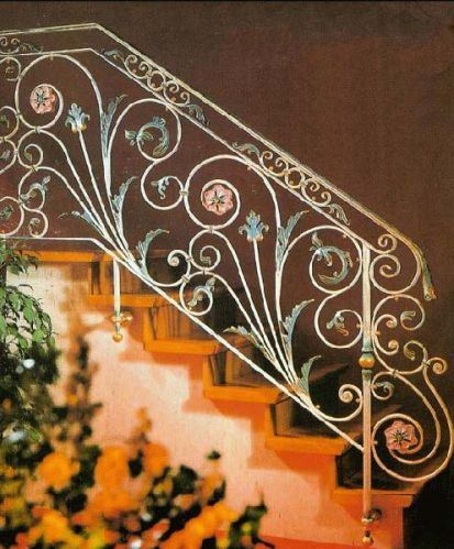 Polished Wrought Iron Railings, Feature : Accuracy Durable, Auto Reverse