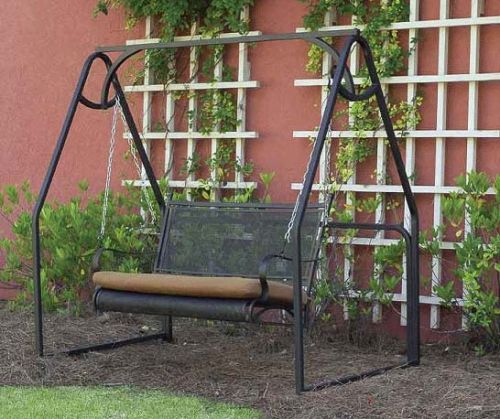 Polished Wrought Iron Swings, For Garden Use, Seating Capacity : 1