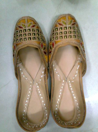 100-150gm Designer Footwear -2225, Size : 10inch, 5inch, 6inch, 7inch, 8inch