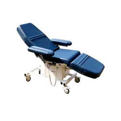 Electric Metal Blood Donor Chair, For Clinical Use, Lab Use, Voltage : 220V, 380V.