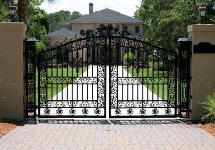 Motorised Swing Gate