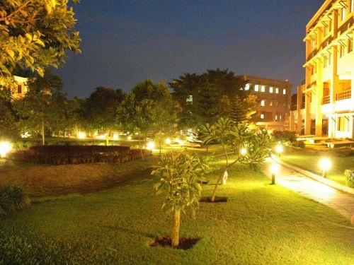 Solar Garden Light System