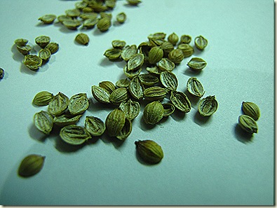 Split Coriander Seeds