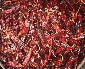 Natural Dried Chillies, Certification : FSSAI Certified