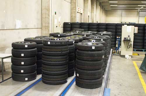 Slat Conveyor System