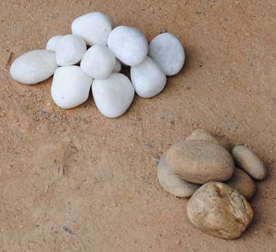 Item Code: UM PS02 Pebble Stones