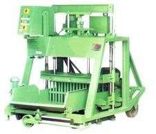 Concrete Hollow Block Making Machine