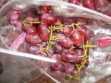 Crimson Grapes, Brand Name : Global
