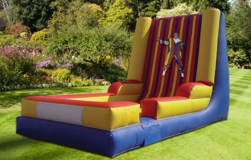 Velcro Wall 14' X 17' X 16'