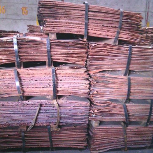 Copper cathodes, Surface : 80 Kgs-125kgs (+/-20%)