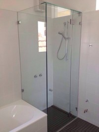 Frameless Glass Shower Screens