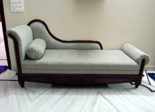 Polished Plain Wooden Couch, Feature : Accurate Dimension, Attractive Designs