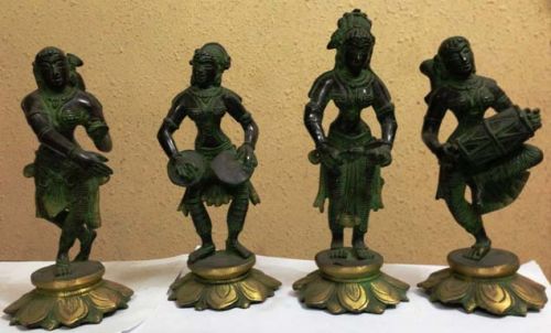 Aakrati Brass Musician Set